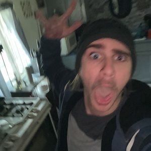 Meet your Posher, Andrew